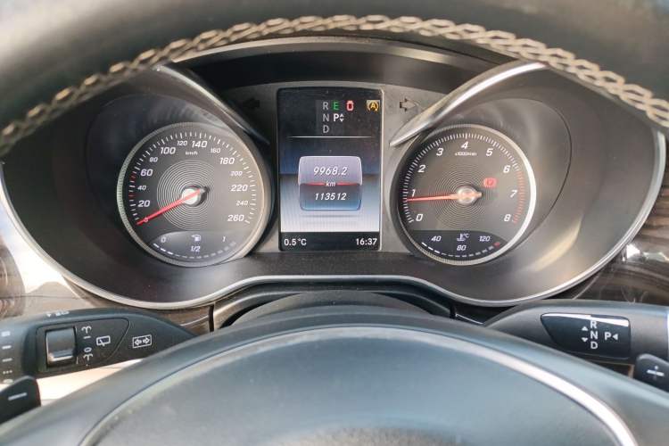 Used Mercedes-Benz V-Class 2017 V 260 Avantgarde Edition