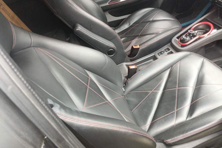 Used Chery Little Ant 2022 Sweet Pink Edition Low-Sugar Version Lithium Iron Phosphate 30 kW 301 km