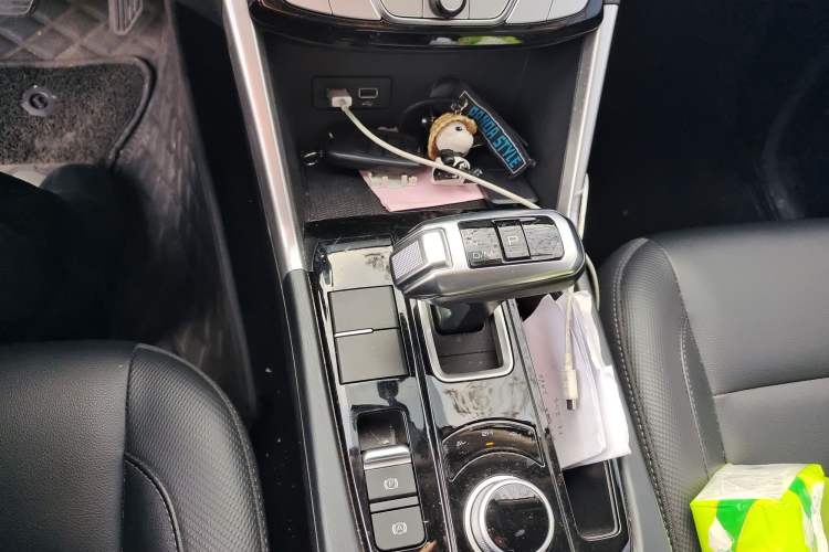 Used Great Wall Poer 2021 2.0T Commercial Version Automatic Diesel 4x4 Elite Long-Box GW4D20M
