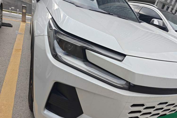 Used Toyota Wildlander 2026 Model 2.0L Smart Electric Hybrid Dual-Engine PRO