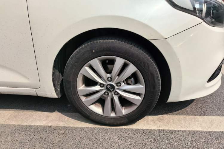 Used Kia K4 2014 1.8L Automatic GLS