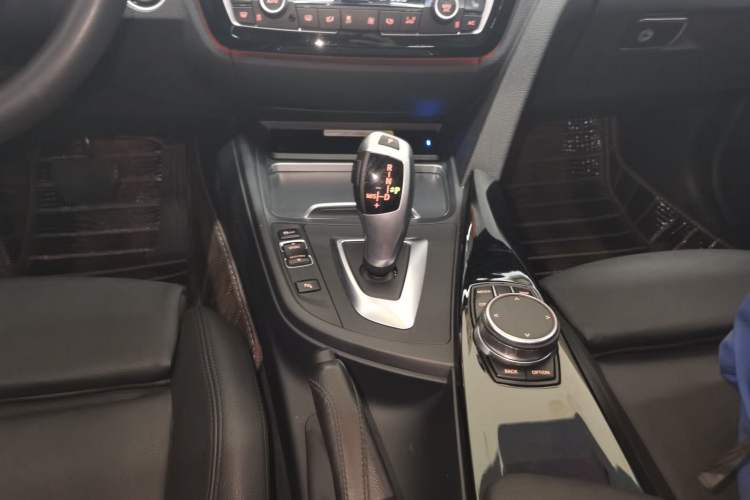 Used BMW 3 Series 2019 320Li Fashion Model