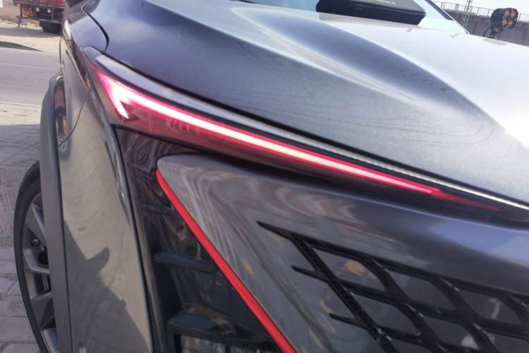 Used CHANGAN UNI-T 2020 1.5T Flagship Version Exterior 6