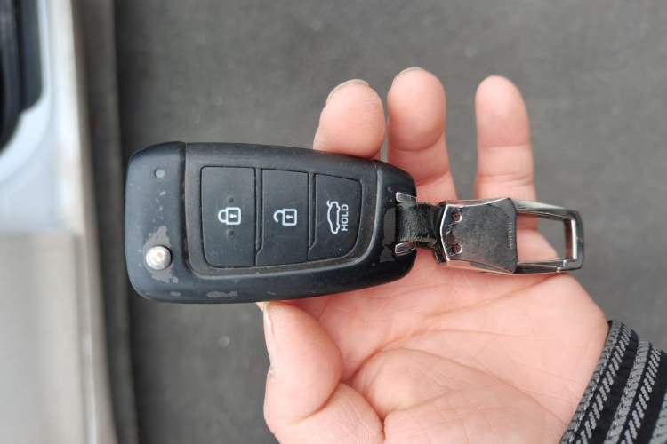 Used Hyundai Celesta 2018 1.6L Automatic GL Enjoyment Edition China VI compliant
