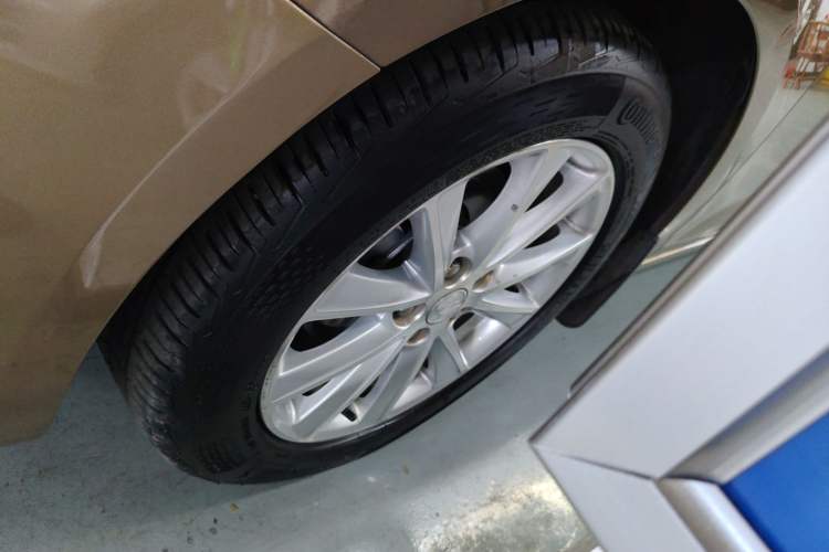 Used Buick Verano 2015 Sedan 20T Dual-Clutch Leading Model
