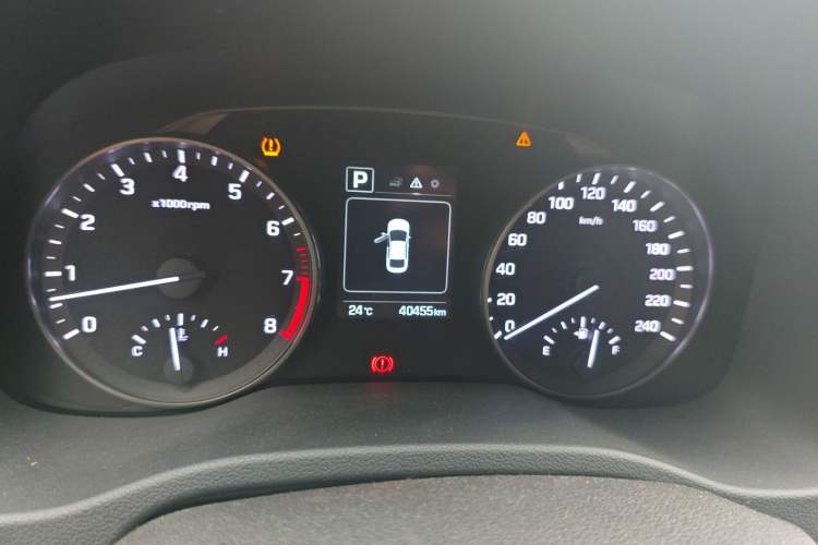 Used Hyundai Elantra (6th Generation / Lingdong) 2016 1.6L Automatic ZhiXuan · Luxury Version Instrument Cluster