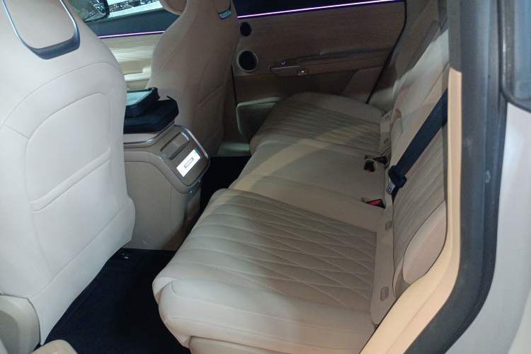 Used EXEED Star Era ET 2024 Extended-Range 240 Ultra All-Wheel Drive