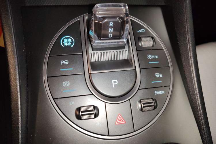 Used BYD Seal 05 DM-i 2025 DM-i Intelligent Drive 120KM Flagship Model
