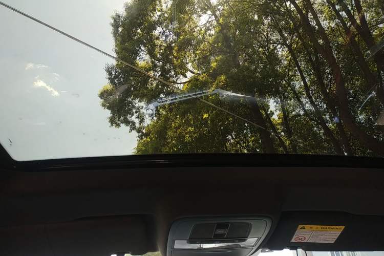 Used MG 5 2023 180 DVVT CVT Luxury Edition
