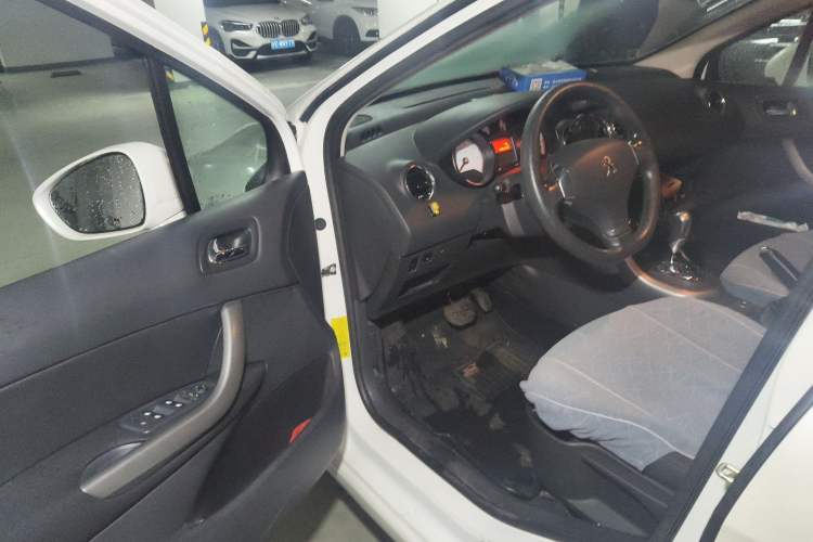 Used Peugeot 408 2013 2.0L Automatic Comfort Edition