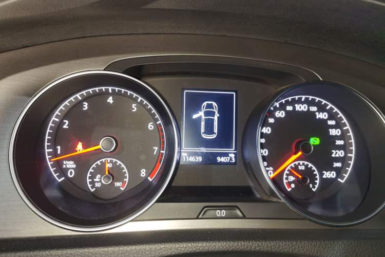 Used Volkswagen Golf 2016 230TSI Automatic Luxury Version