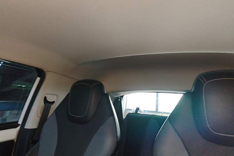 Used Roewe Clever 2022 311km QiQi BoBo Edition
