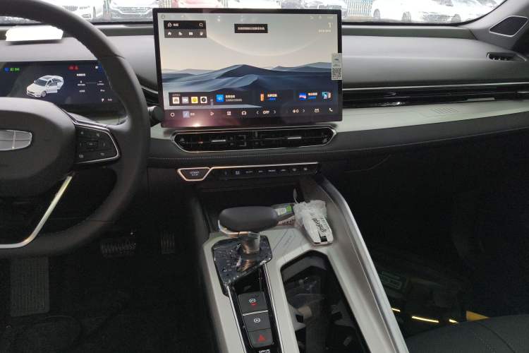 Used Geely Auto Preface 2025 Dongfang Yao 1.5TD Kunlun Edition