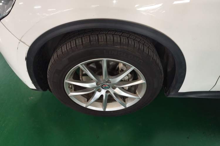 Used Alfa Romeo Stelvio 2017 2.0T 280HP Luxury Edition
