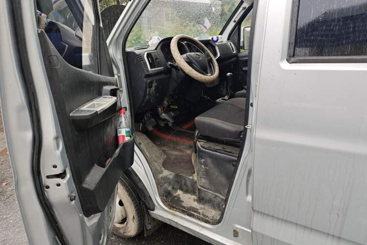 Used CHANGAN KAICHENG Shenqi T30 2021 1.6L Luxury Double-Cab 2.55m Steel-Plate Van DAM16KR