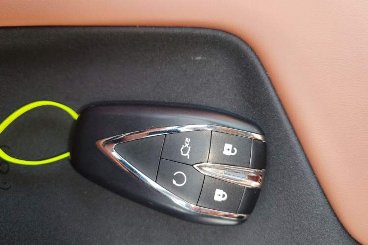 Used Changan UNI-Z 2025 1.5T Premium Edition