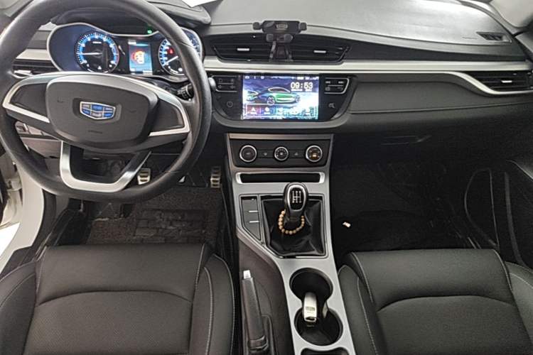 Used Geely Auto Vision S1 2019 Upgraded Model 1.5L Manual Happiness Edition