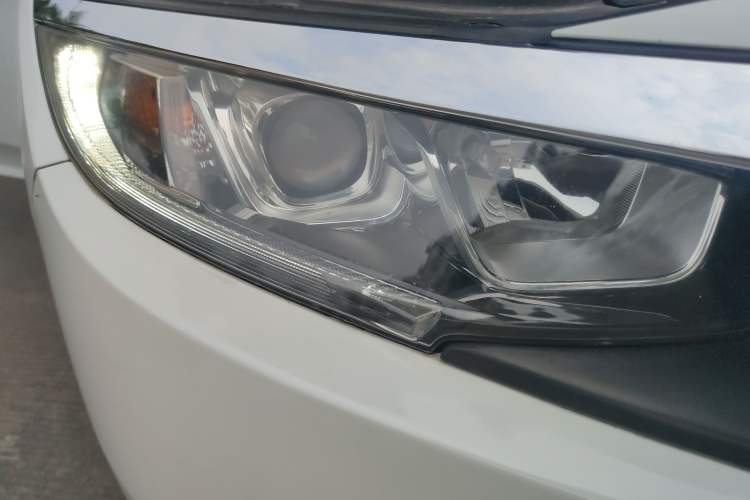 Used Honda Civic 2016 180TURBO CVT Comfort Version
