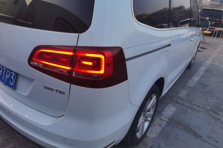 Used Volkswagen Sharan 2018 380TSI Comfort Edition 7-Seater