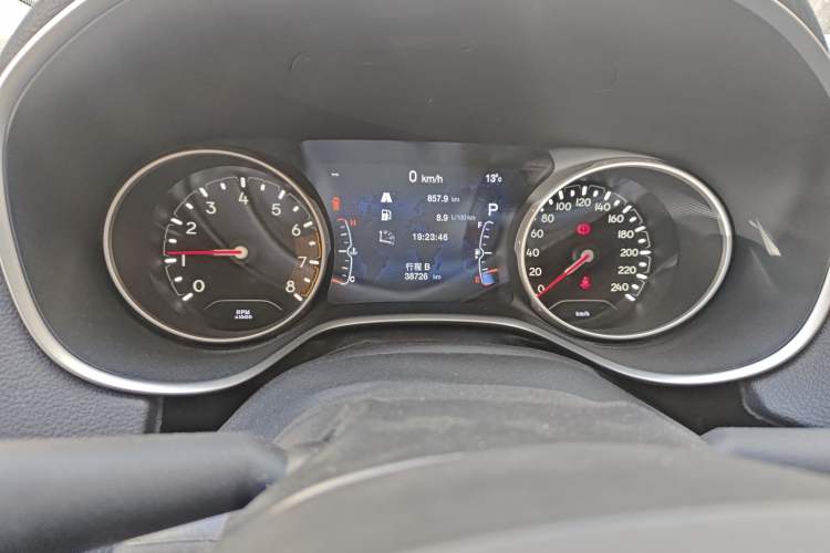 Used Jeep Compass 2017 200T Automatic Family Edition