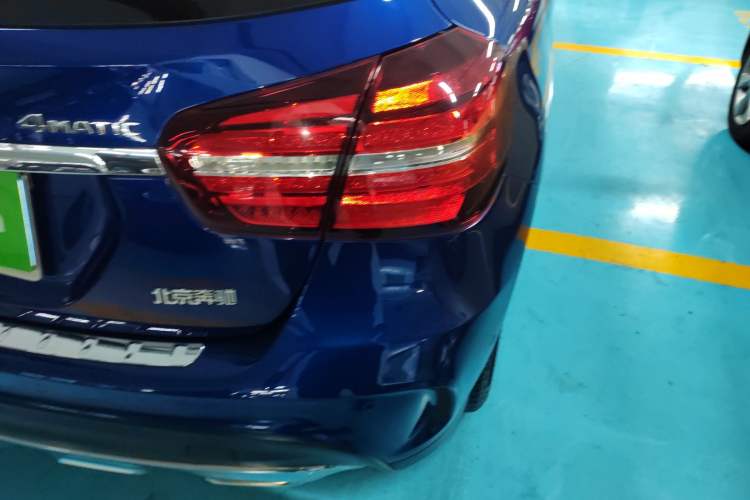 Used Mercedes-Benz GLA 2017 GLA 220 4MATIC Luxury Model
