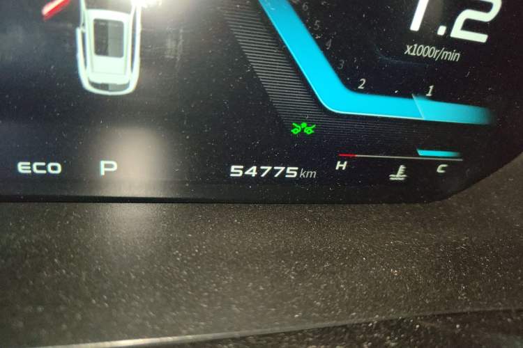 Used CHANGAN OSHAN X5 2021 1.5T DCT Flagship Edition Odometer Close Up