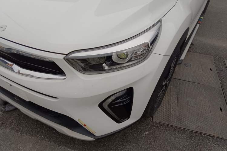 Used Kia kx1 Stonic 2021 1.4L CVT Fun Edition
