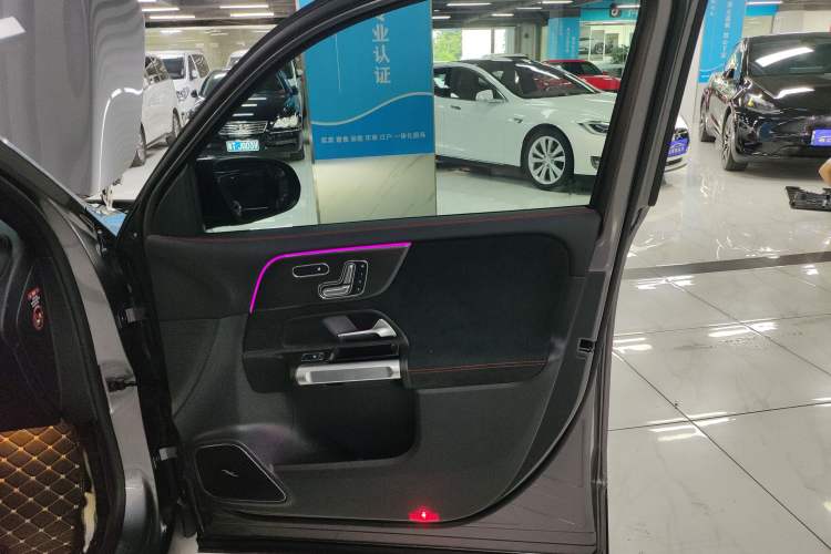 Used Mercedes-Benz GLB AMG 2024 AMG GLB 35 4MATIC