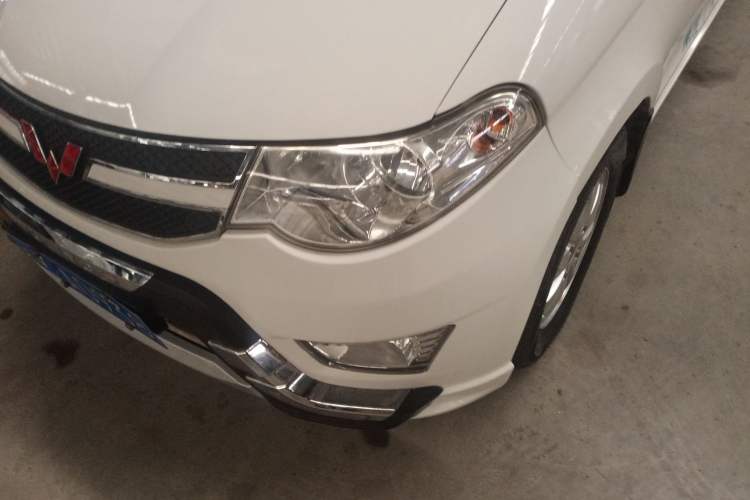 Used Wuling Hongguang 2014 1.5L S Standard Version