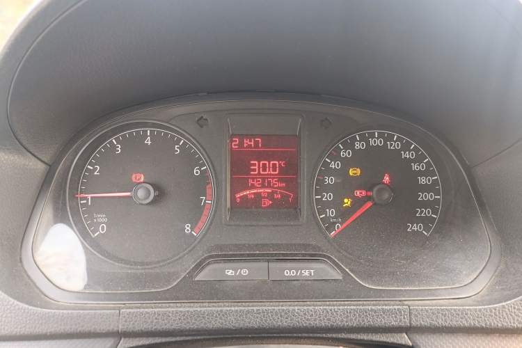 Used Volkswagen Jetta 2015 Value Edition 1.6L Manual Fashionable Style