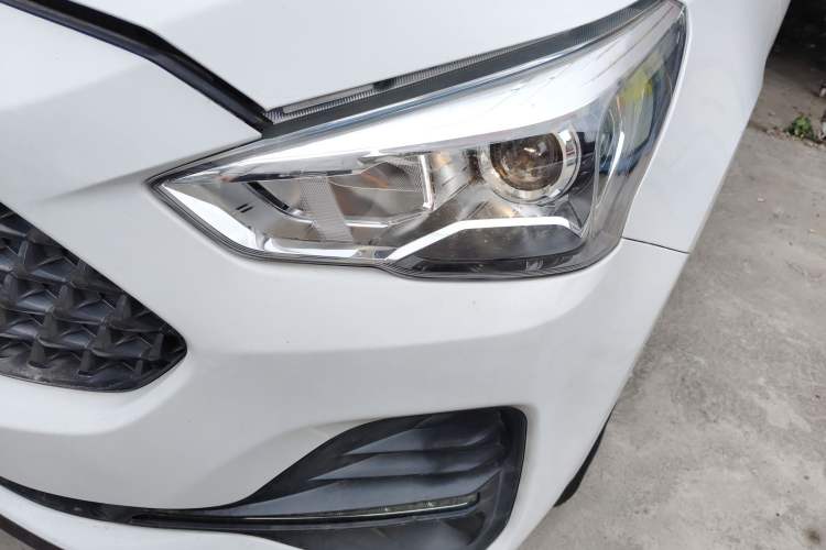 Used Haval M6 2019 1.5T DCT Two-Wheel Drive Value Edition China VI Standard