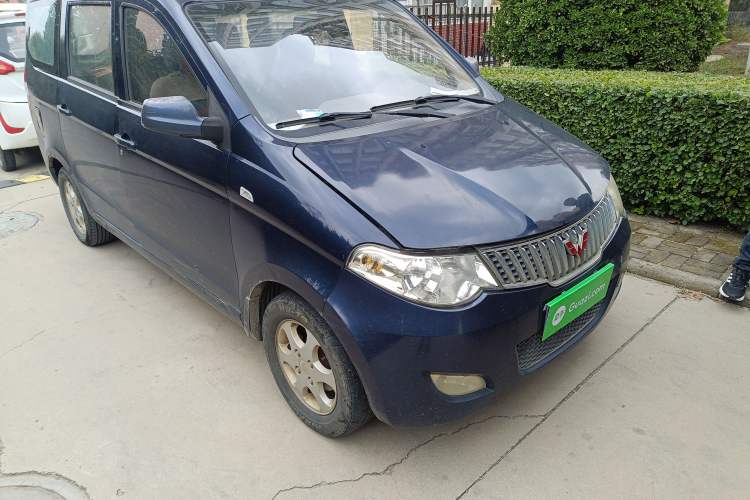 Used Wuling Hongguang 2014 1.2L Standard Model China IV
