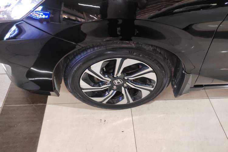 Used Honda Crider 2016 1.8L CVT Comfort Version
