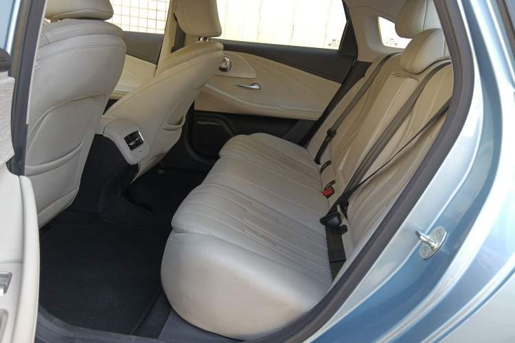 Used Chery Fengyun A8 2024 127 Yufeng Edition Left Rear Seat