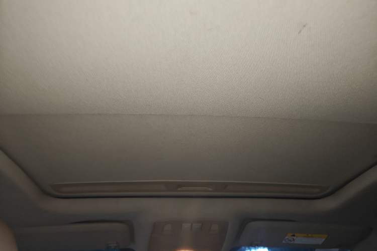 Used Buick Regal 2014 2.0L Leading Fashion Edition Headliner