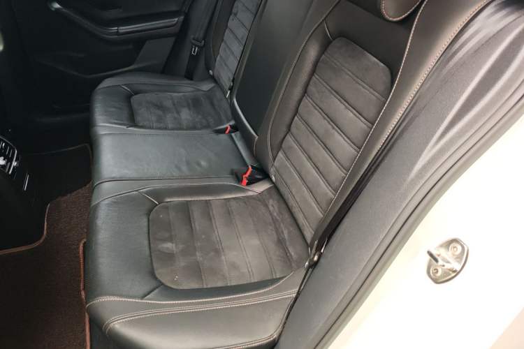 Used Volkswagen Sagitar 2015 230TSI Automatic Luxury Model Left Rear Seat