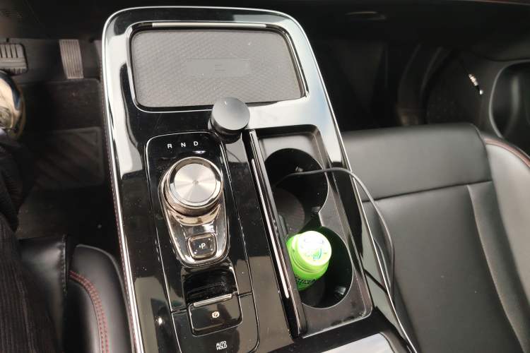 Used AION V 2021 Plus 70 Super Fast Charging Version Ternary Lithium
