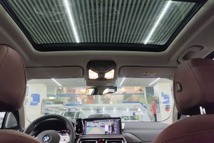 Used BMW X3 2022 Second Facelift xDrive30i Leading Edition M Night Sky Package Headliner