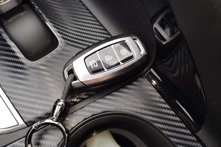 Used Hyundai Elantra 2023 1.5L CVT GLX Elite Edition
