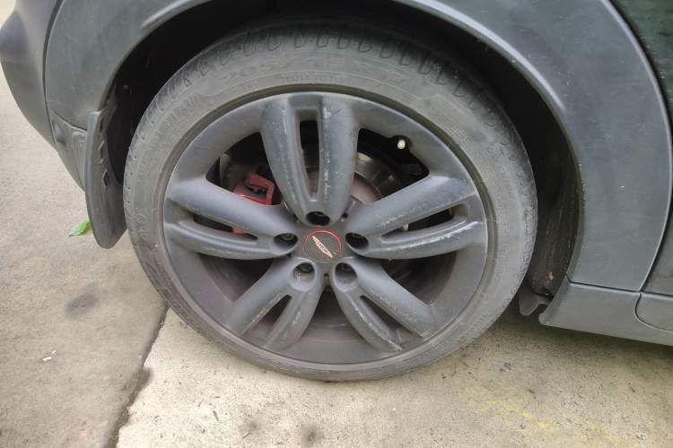 Used MINI JCW 2018 2.0T JOHN COOPER WORKS Right Rear Wheel Hub