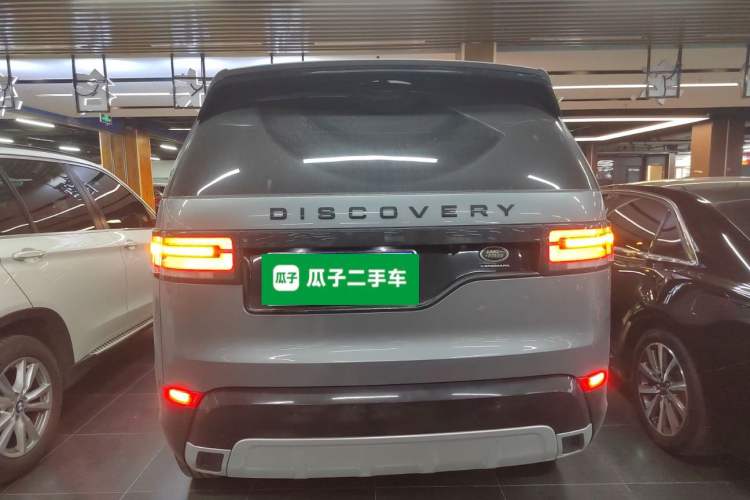 Used Land Rover Discovery 2020 3.0 SC V6 30th Anniversary Special Edition Rear