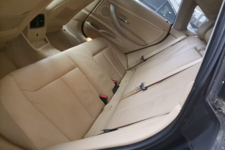 Used BMW 3 Series GT 2013 320i Leading Model
