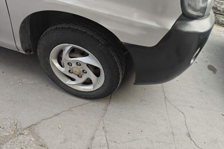 Used JAC Group Refine 2015 2.0L Shuttle Gasoline Long-Wheelbase Comfort Version HFC4GA3-3D
