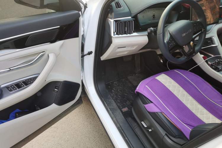 Used BYD Song PLUS New Energy 2023 Champion Edition DM-i 110KM Flagship Model
