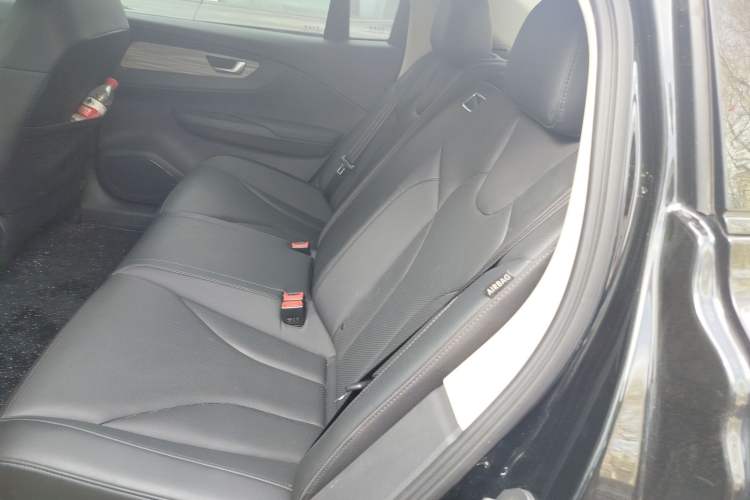 Used Hongqi E-QM5 2024 610 km PLUS