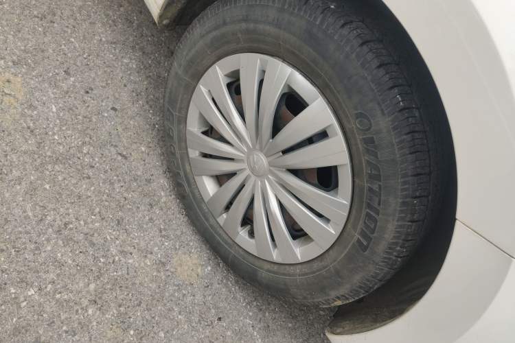 Used Volkswagen Santana 2016 1.6L Manual Fashion Edition
