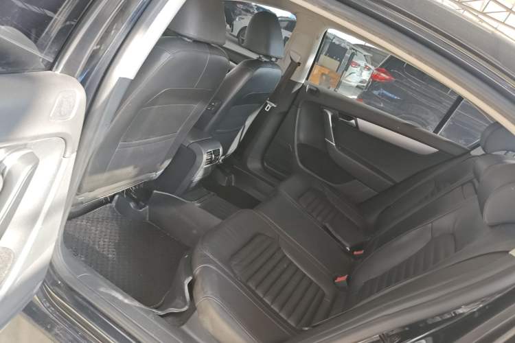 Used Volkswagen Magotan 2016 1.8TSI Smart Comfort Model