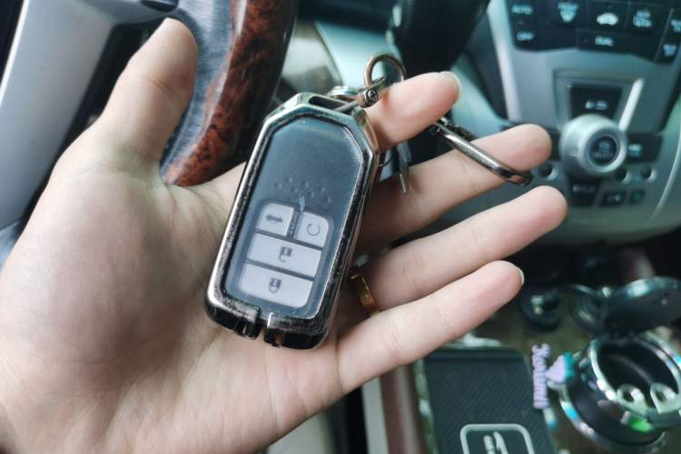 Used Honda Odyssey 2013 2.4L Luxury Edition Vehicle Key