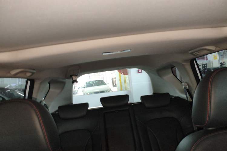 Used Haval H6 2017 Red-Label Sport Edition 1.5T Automatic Two-Wheel Drive Luxury Model
