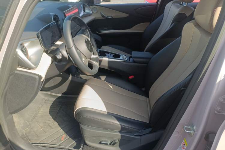 Used BYD Dolphin 2025 Intelligent Driving Version 520km Range Knight Edition